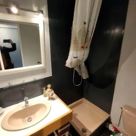 Front De - 8150 Appartement *